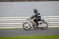 Vintage-motorcycle-club;eventdigitalimages;mallory-park;mallory-park-trackday-photographs;no-limits-trackdays;peter-wileman-photography;trackday-digital-images;trackday-photos;vmcc-festival-1000-bikes-photographs